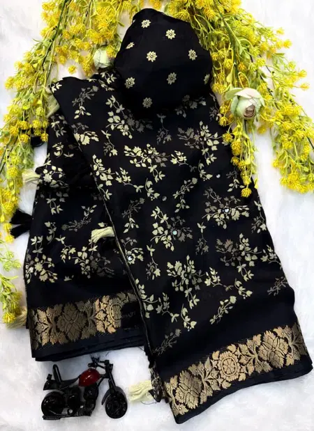 Tew Crepe Silk Printed Jacquard Viewing Saree